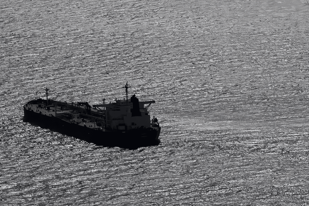 Украина сообщила IMO о новой атаке России на иностранное торговое судно и поставила под вопрос гражданский статус «теневого флота»