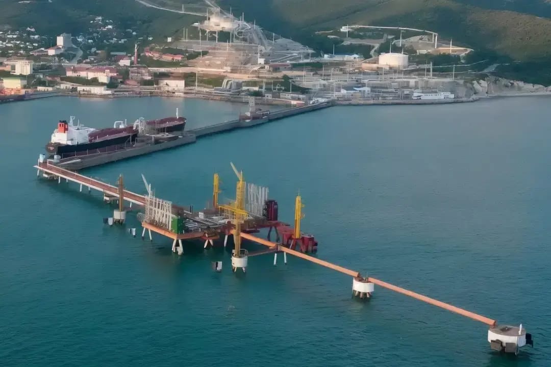 Терминал КТК под Новороссийском возобновил отгрузку казахстанской нефти после атак. Два танкера в ожидании несколько дней дрейфовали в море