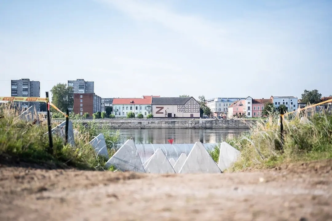 “Dragon’s teeth” concrete barriers on the Lithuanian side of the border with Russia. Photo: Lithuanian Defense Ministry