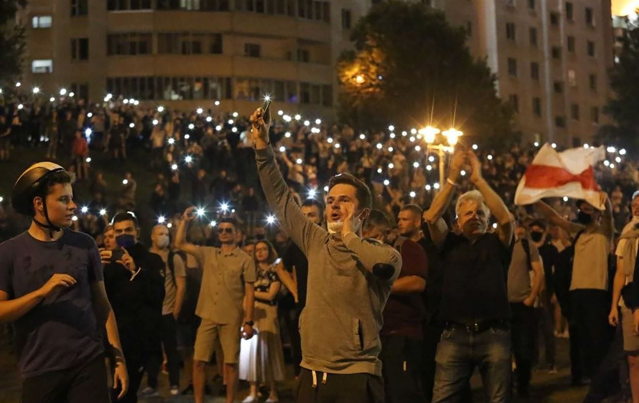 С широко закрытыми глазами. Исход белорусского кейса важен для всего мира, но в мире стараются этого не замечать