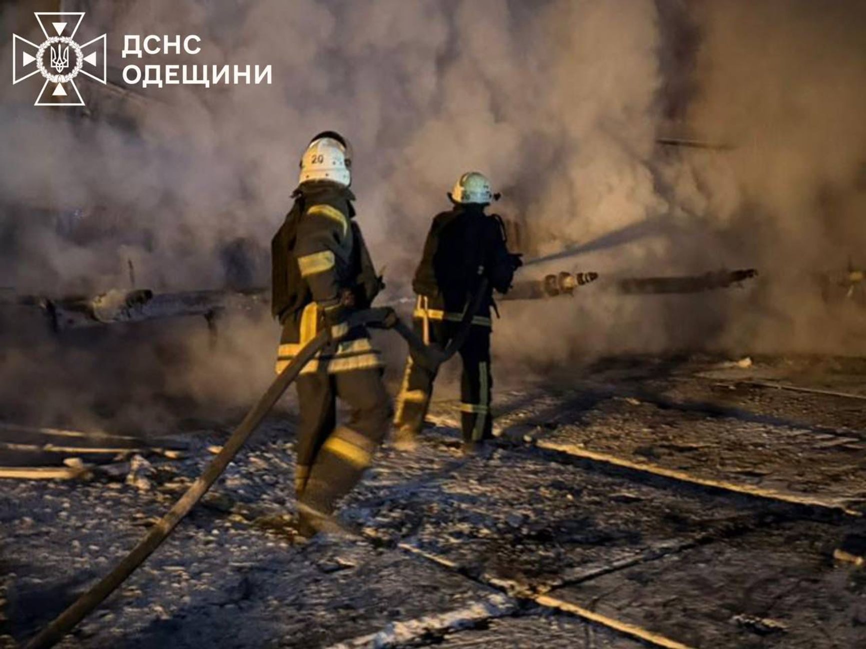 Пожар после ударов по Одесской области