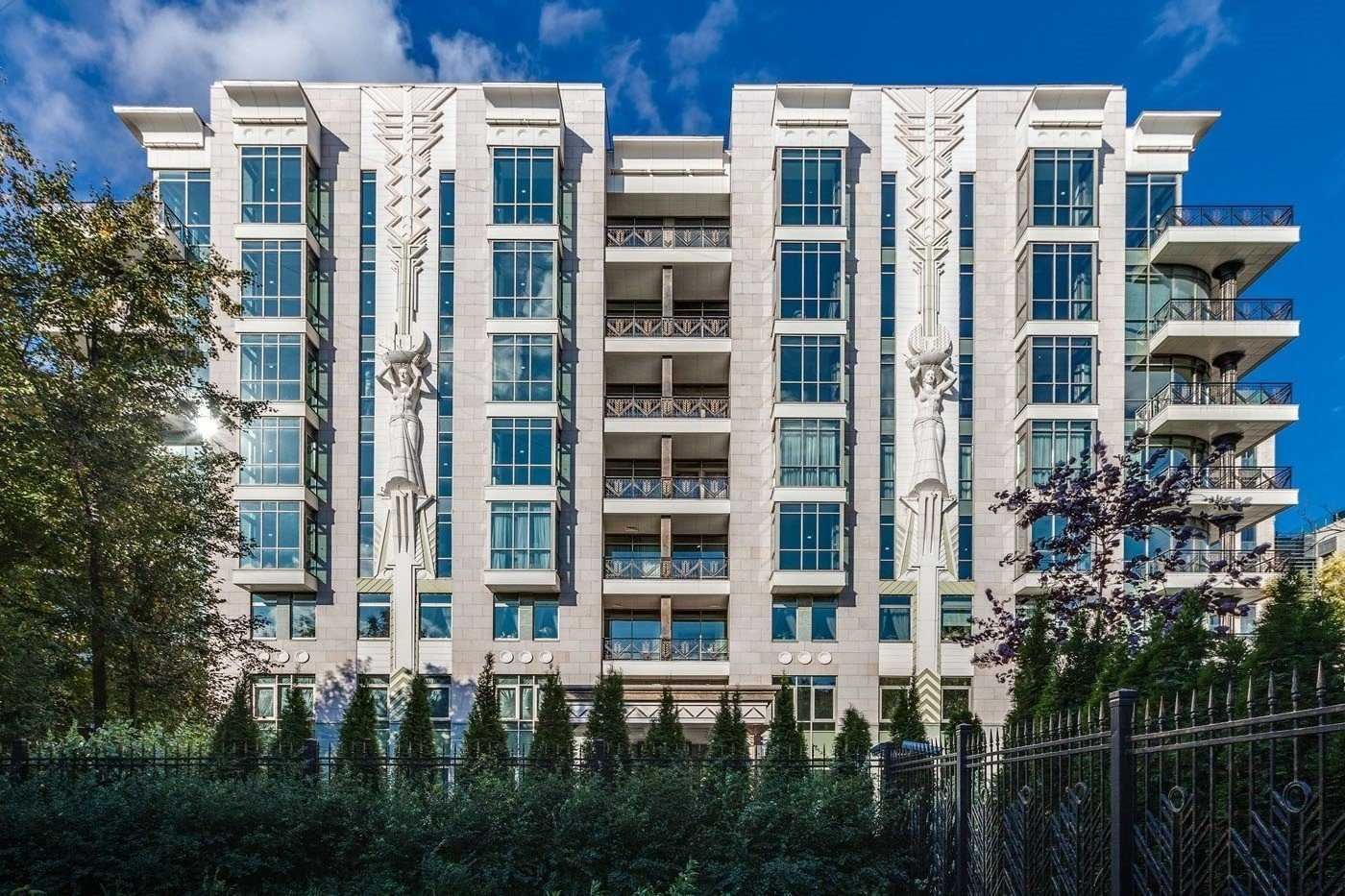 The Granatny Palace apartment complex