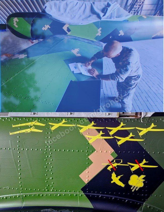 Украинский Як-52 с нанесёнными на крыло метками сбитых воздушных целей