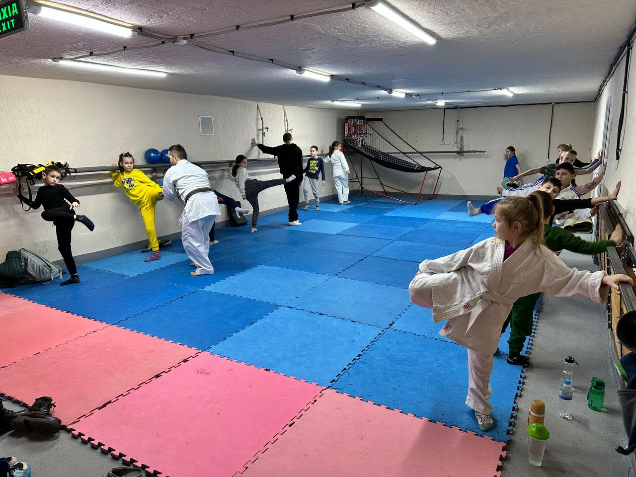 Спортивная секция в бомбоубежище