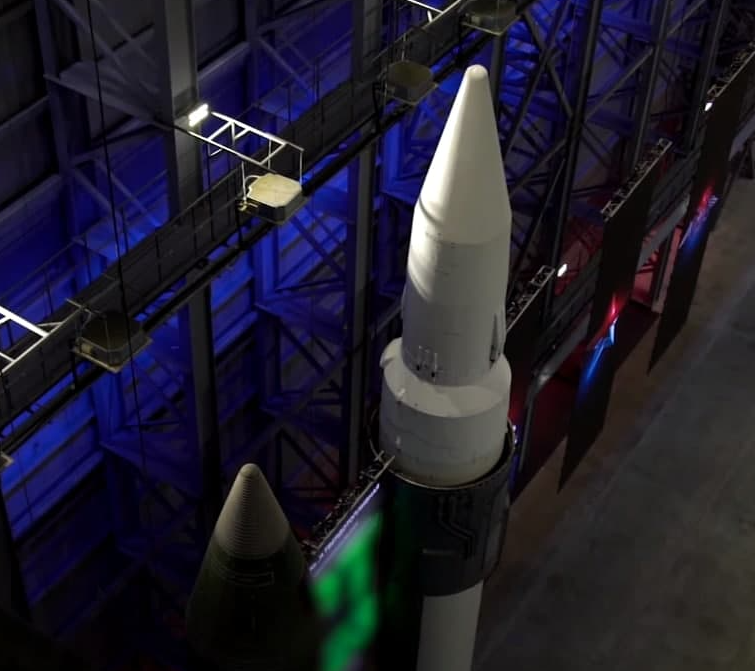 Баллистическая ракета ракетного комплекса 15П771 «Авангард» с гиперзвуковым боевым оснащением в экспозиции Военной академии Ракетных войск стратегического назначения имени Петра Великого, 2020 год