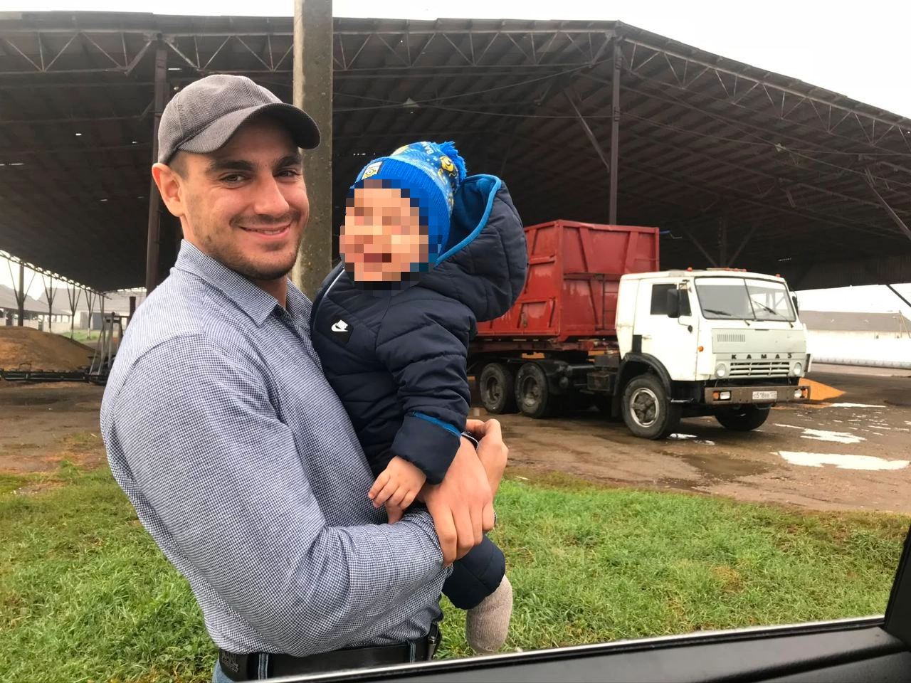 Artem Azatyan with his child