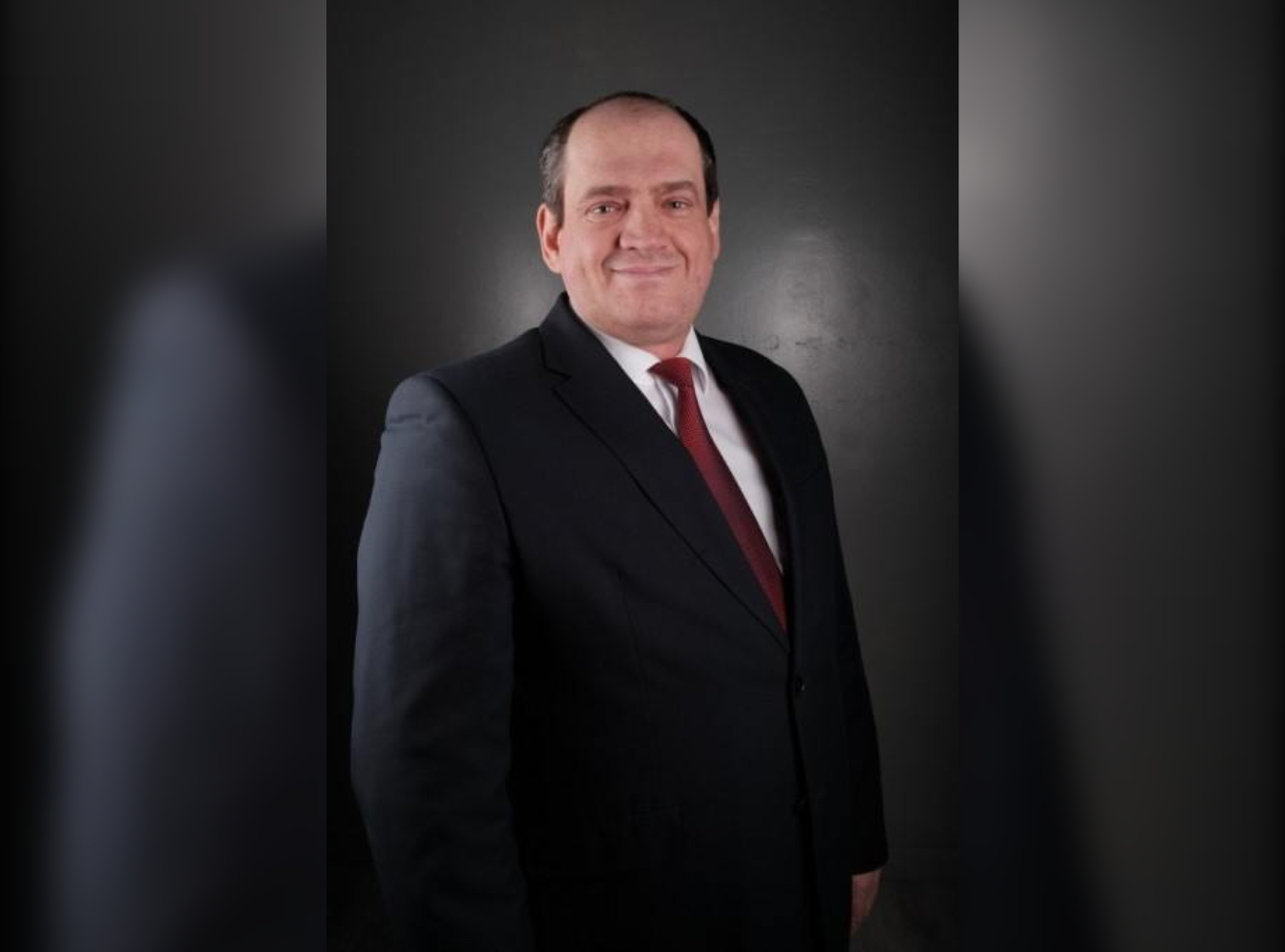 Главный врач Сургутской городской клинической больницы Михаил Курносиков. Фото с сайта больницы