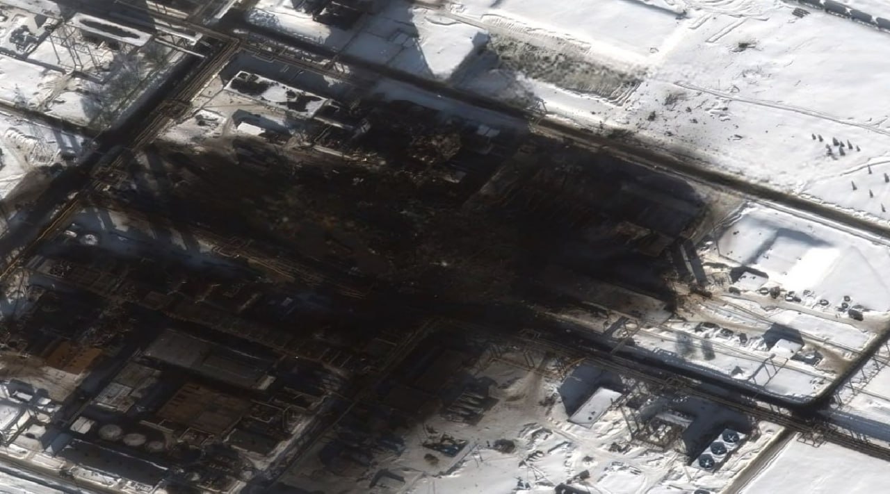 Завод «Дорогобуж» после атаки дронов в феврале. Фото: Telegam-канал Supernova+